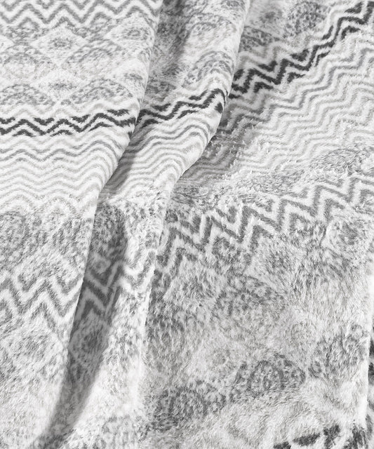 Aunat Luxury Reversible Blanket Nordic Pattern Medium Size