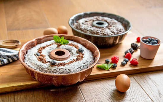 24 cm Round Ring Bundt Cake Baking Tin Mould in Speckled GreyBlack