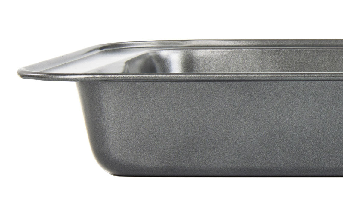 Premium Medium Roasting Tray 235 x 350 x 5cm