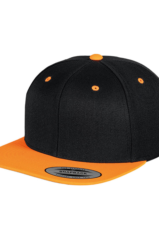 Flexfit by Yupoong Classic 2Tone Snapback Cap 6089MT
