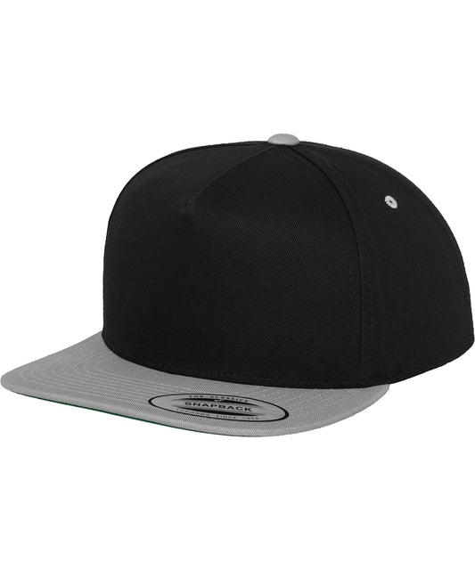 Flexfit by Yupoong Classic 5Panel Snapback Caps