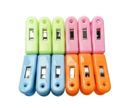 Durable Plastic Laundry Pegs Pack of 12 in Assorted Colors