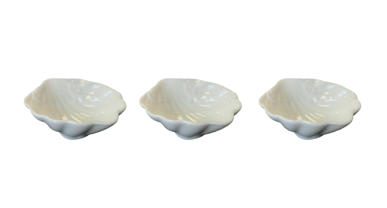 Elegant Small Porcelain Appetiser Sauce Dish Bowl Set of 3