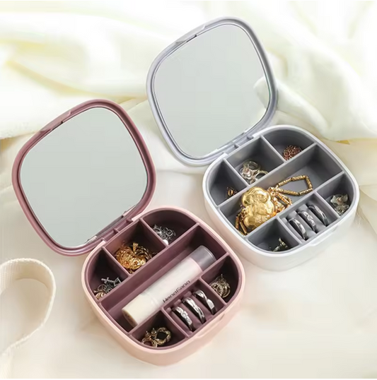 Compact Portable Plastic Travel Jewelry Organizer Box