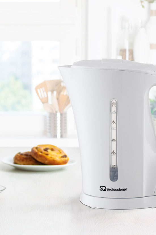 SQ Professional Aquen 17L White Plastic Kettle HighPowered Stylish