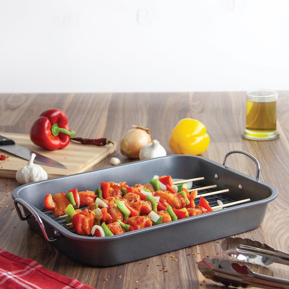 SQ Professional Non Stick Roasting Tray with Rack 35L Capacity