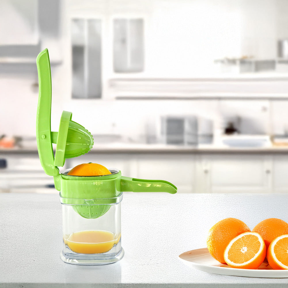 Durable Plastic Manual Hand Press Juice Squeezer 05L Capacity