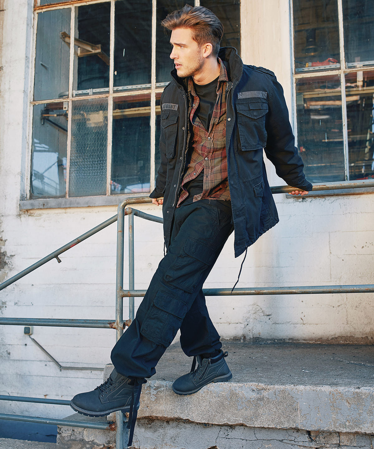 Vintage Cargo Trousers for Men Classic Style with Multi Pockets