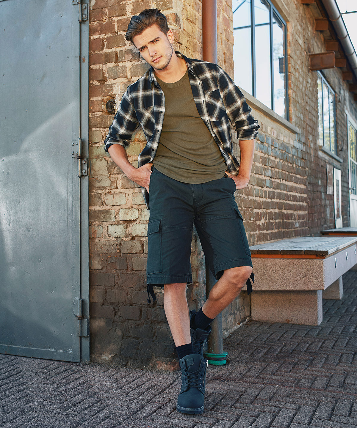 Vintage Cargo Shorts for Men Classic Loose Fit Heavy Cotton Quality
