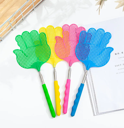 Extendable Handheld Plastic Fly Swatter 2873 cm