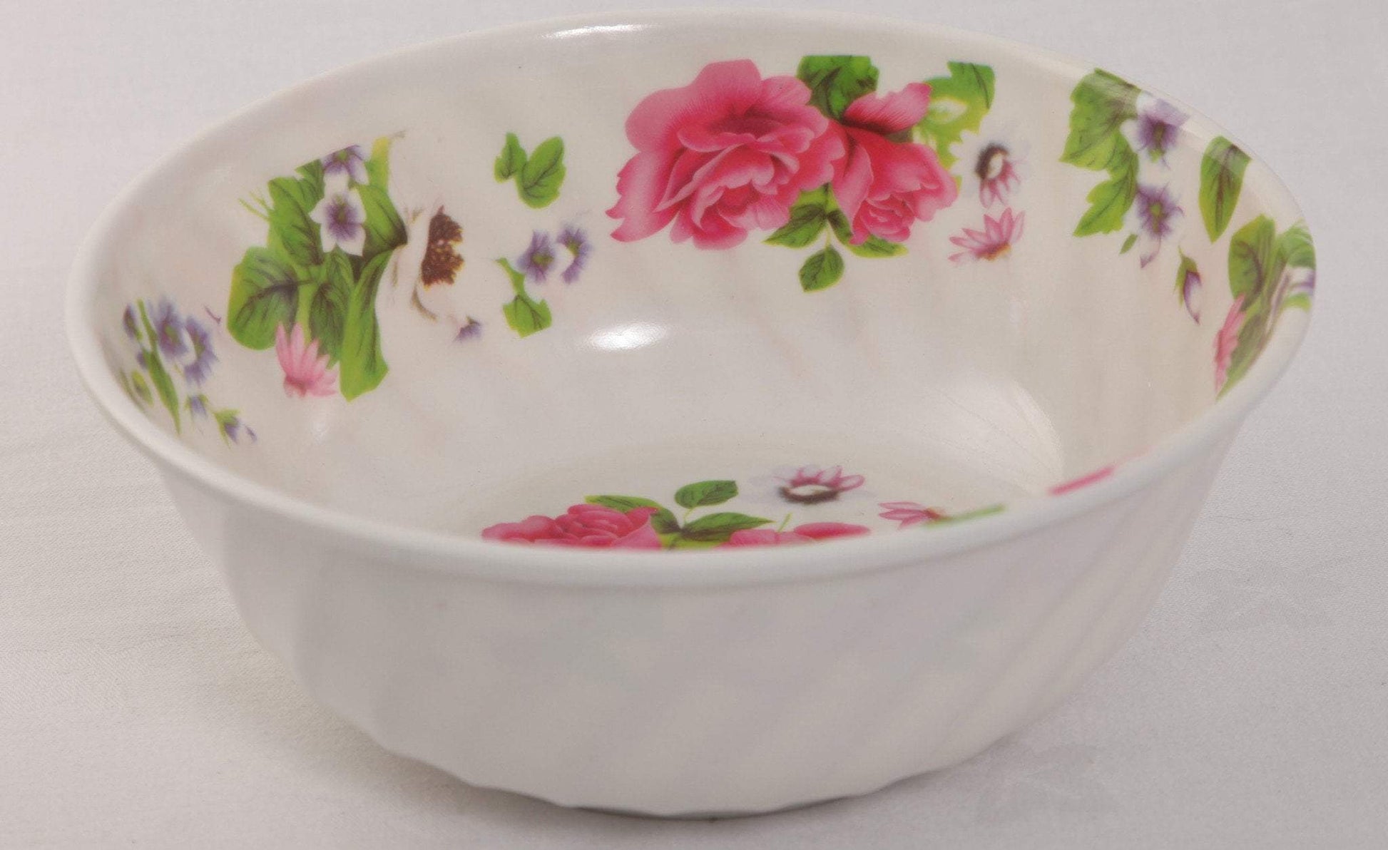 Elegant Plastic Bowl with Floral Design 17 x 65 cm