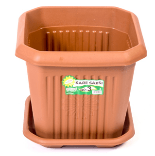 Square Plastic Plant Pot with Base IndoorOutdoor 16 x 14cm