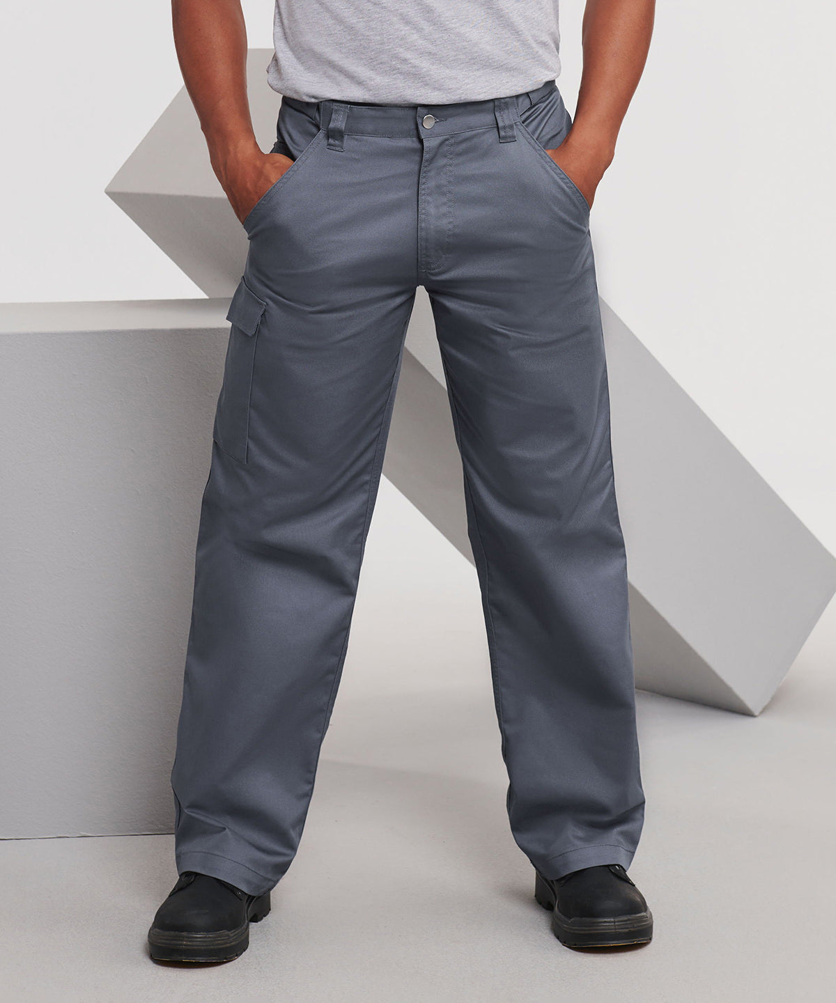 Contemporary Design Polycotton Workwear Trousers for Men