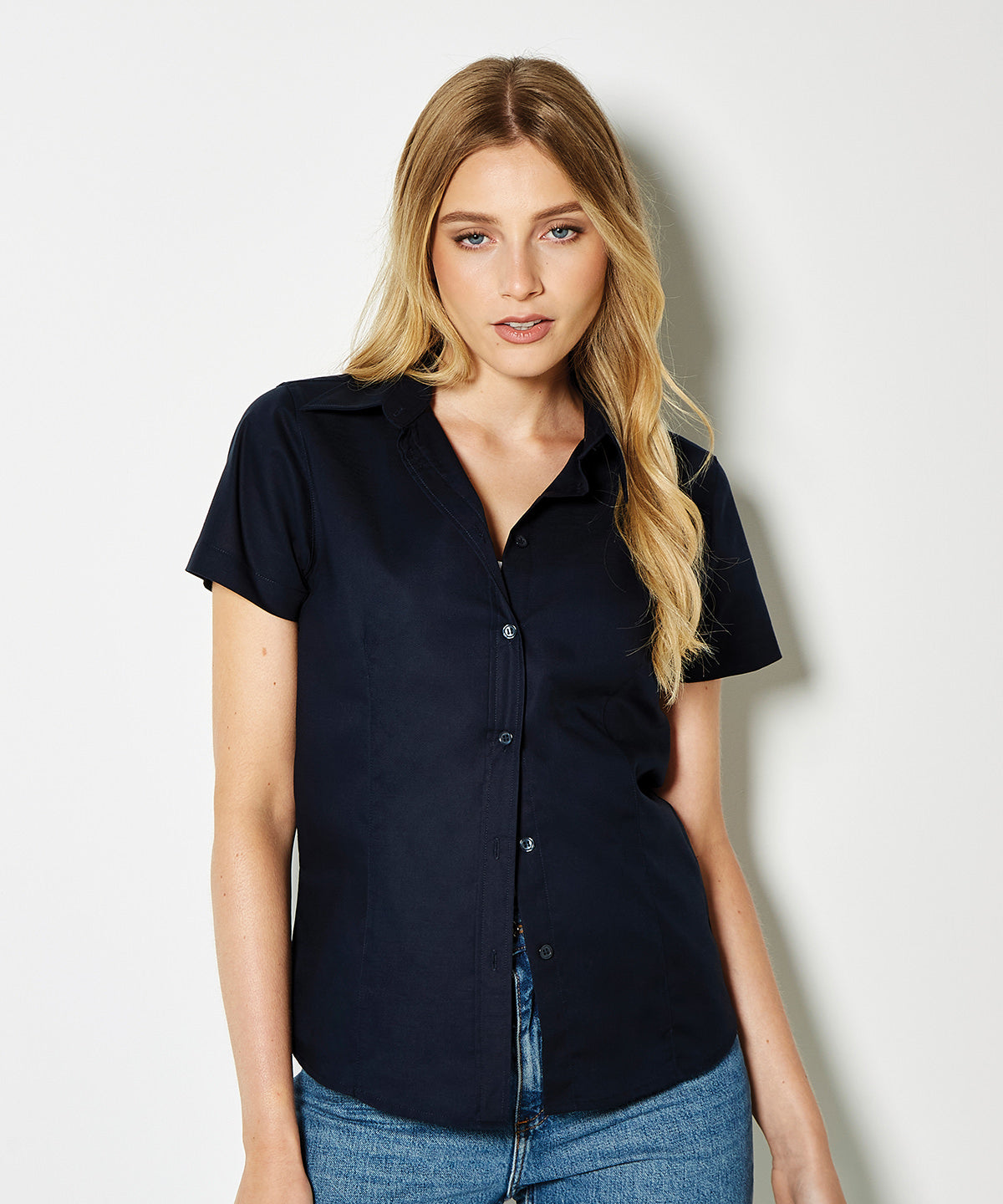 Womens Tailored Fit ShortSleeved Oxford Blouse for Corporate Wear