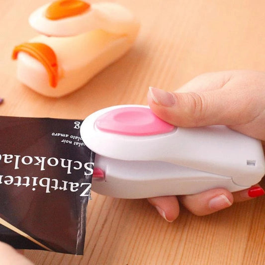 Compact Pink and White Mini Bag Sealer 10 cm Plastic JX102