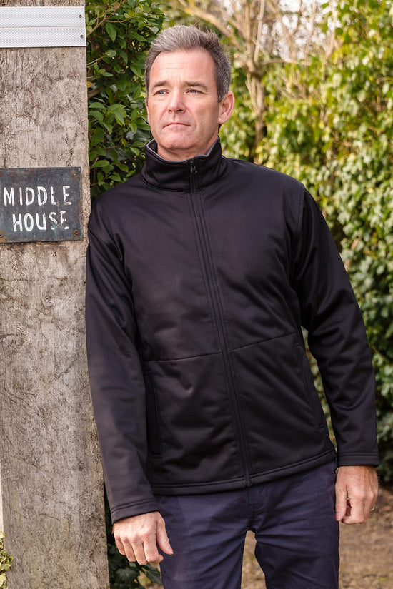 Mens Softshell Jacket with Windproof and Breathable Fabric