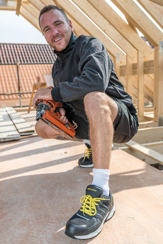 BlackGrey Lightweight Safety Trainer EN 203452011 S1P SRC Certified