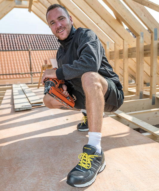 BlackGrey Lightweight Safety Trainer EN 203452011 S1P SRC Certified