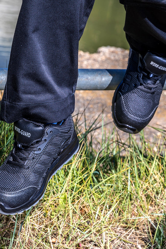 Black Safety Trainer Durable Comfortable and Stylish