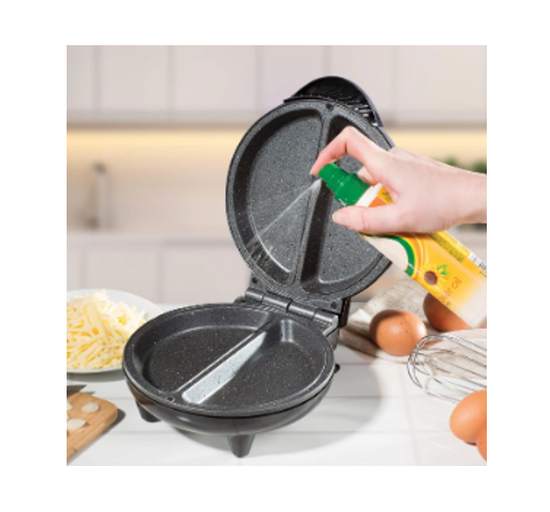 Daewoo Non Stick Deep Fill Omelette Maker 750W Perfect Breakfast Companion