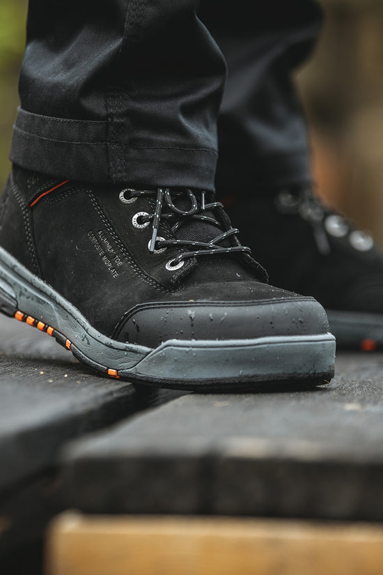 Black Switchback 3 Safety Boots with Lightweight Protection