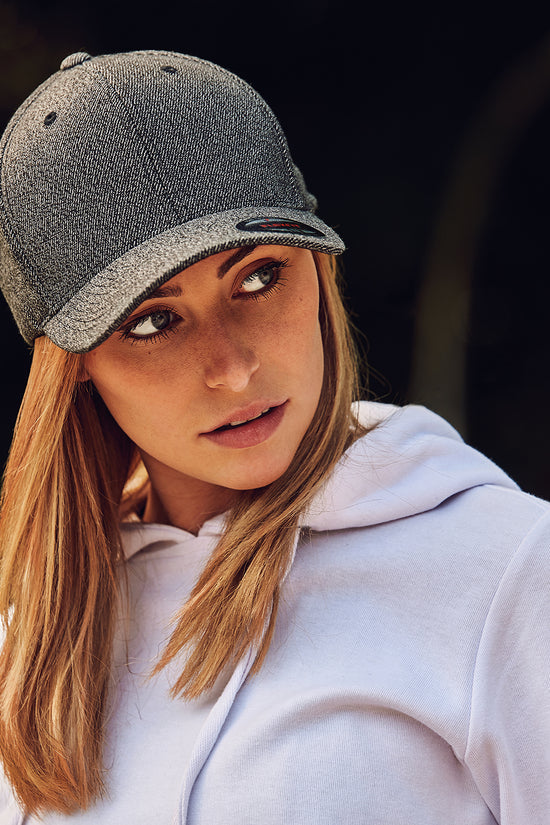 Flexfit Melange Cap Casual Style with Formal Feel