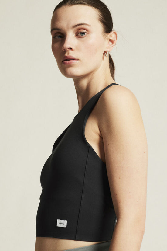Craft Collective Cropped Singlet